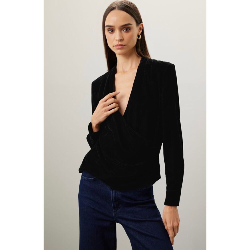 Lauren Ralph Lauren Black Velvet Top 🩶